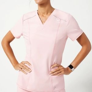 Jaanuu light pink scrubs